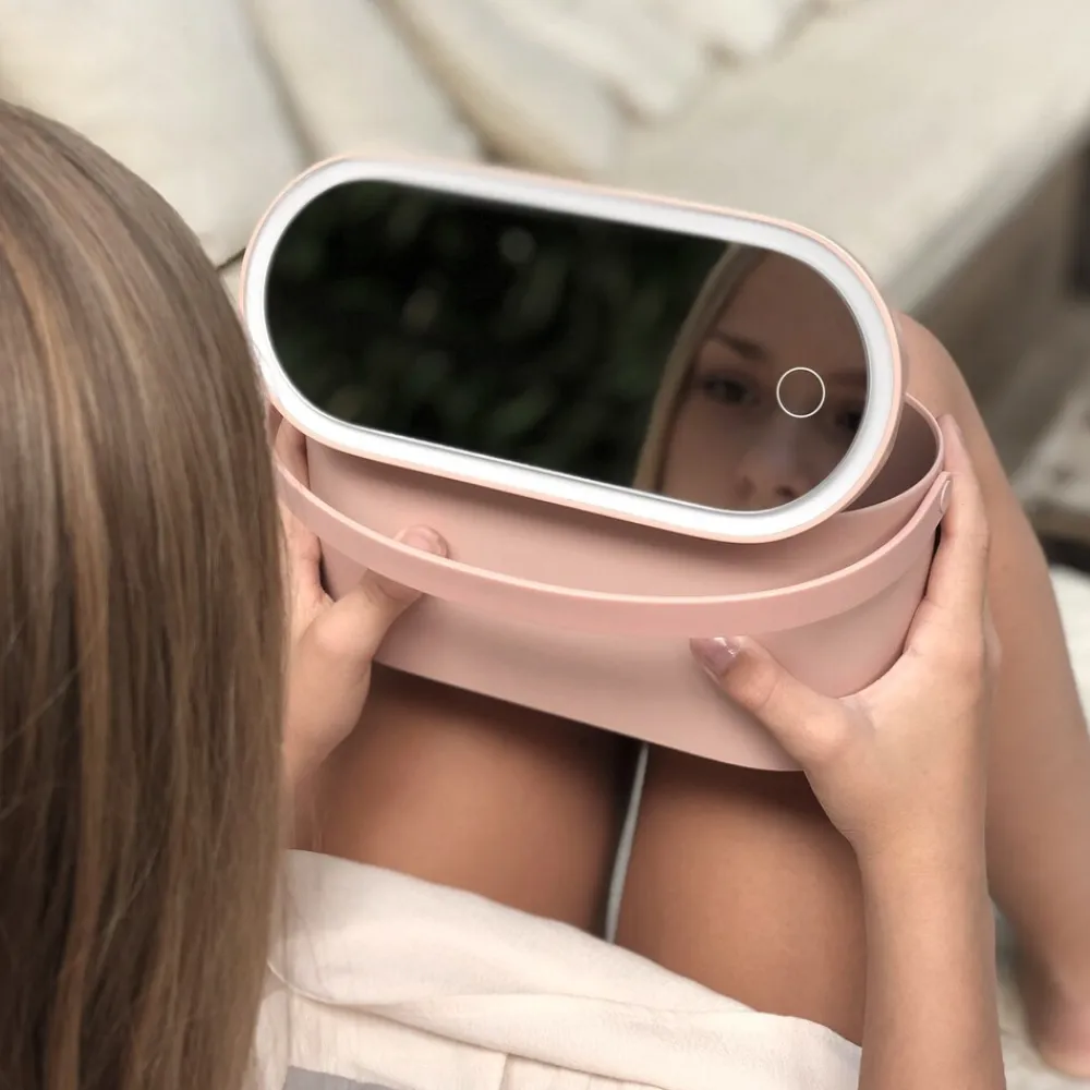 Beautycase mit dimmbarem LED-Spiegel (USB) MAGNIFIQUE ^ AILORIA Online