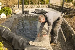 Aquagart Steinfolie 12m x 0,4m breit Für Teichrand Bachlauf  Teichfolie Teich Sandfarben
