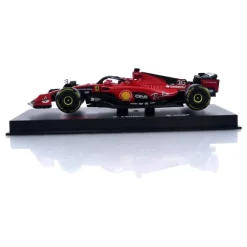 18-36835L - Modellauto - F1 Ferrari SF-23 #16 Leclerc (mit Helm, Maßstab 1:43) Formel 1 ^ Bburago