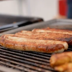 Cheat Meat Vorteilspack Puten-Rostbratwurst Style mit Skyr, 25 Stück (2,5 kg)