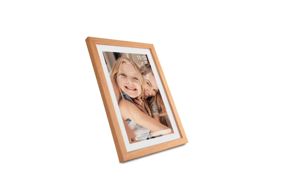 PFF-1040LW WLAN Bilderrahmen – 10,1", Frameo, Holz, hellbraun ^ Denver Hot