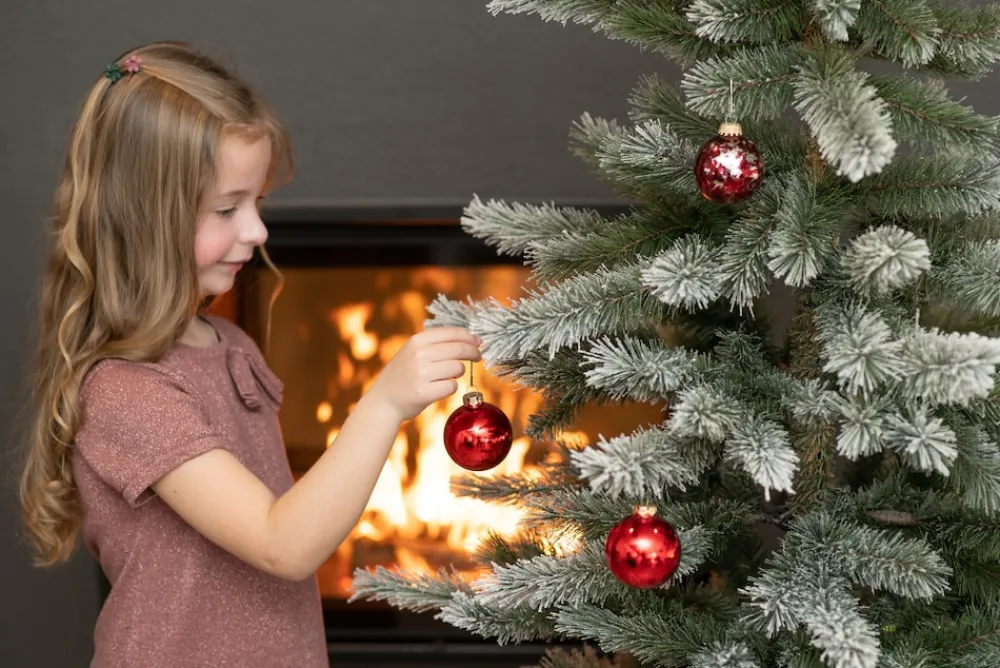 Weihnachtsbaum Sherwood Fichte 180 cm ^ EVERGREEN Hot