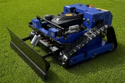 Ferngesteuerter Motor-Rasenmäher CW-500 Plus Blau Böschungsmäher mit Schneepflug ^ FM-Solar