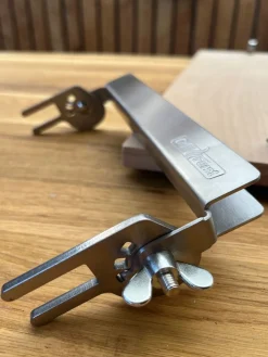 Flammlachsbrett Bambus - 140 mm - Schraub-Variante 2er Set ^ Grillfürst Outlet