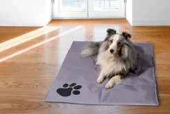 Große Kühlmatte für Hunde, selbstkühlende Haustiermatte mit Pfotenmuster | versch. Farben ^ Dobar Online