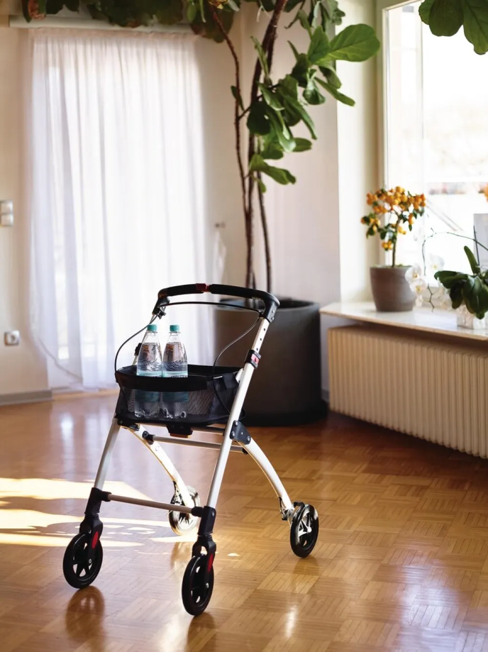Ridder Indoor-Rollator / Wohnraumrollator Pit weiß Best