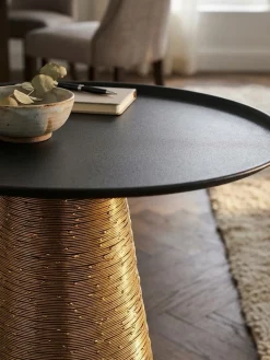 KADIMA DESIGN Aluminium Beistelltisch, Exquisites Schwarz-Gold Muster, Handgefertigt und Praktisch, 40x40 cm Hot