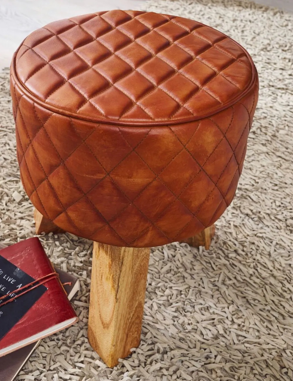 Extravaganter Sitzhocker mit Rautenmuster, Holz und Leder, 46 cm Höhe, Braun ^ KADIMA DESIGN Hot