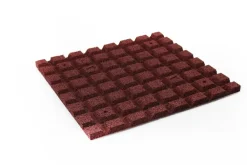 Karibu Fallschutzmatte rot für Kinderspielgeräte ^ Karibu Holztechnik