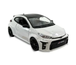 32909 - Modellauto - Toyota Yaris '21 (weiß, Maßstab 1:24) ^ Maisto New