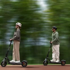 N65i II DE E-Scooter ^ NAVEE Online