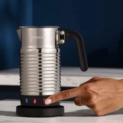 Aeroccino4 Milchaufschäumer ^ Nespresso Best