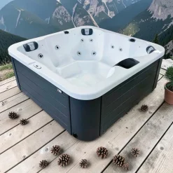 PassionSpa Whirlpool FLAME 190 x 190 x 81 cm - XL / bis zu 5 Personen Best