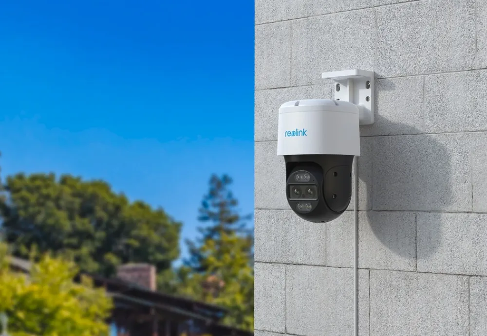 reolink TrackMix Series P760 PoE Cam Hot