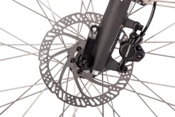 Premium Sport E-Trekkingbike 10 Gang Scheibenbremse, Federgabel, Mittelmotor ^ Saxonette Online