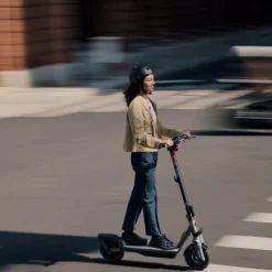 Segway F3 D E-Scooter Hot
