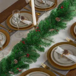 ® Weihnachtsgirlande, naturgetreu, 270 cm, 180 Zweige, mit Schlaufe zum Aufhängen ^ TecTake