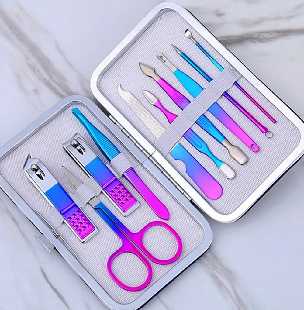 Maniküre- & Pediküre-Set 10-teilig aus Kunstleder - ^ TPFBeauty Discount